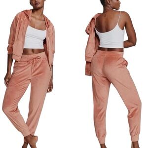 Victoria Secret Comfy Luxury- Sz Large, Peach Zip Hoodie. NWOT